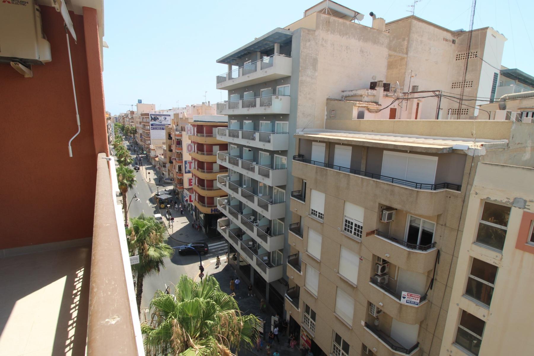 Квартира в Торревьеха, Аликанте, Испания 3 спальни, 138м2 №131581