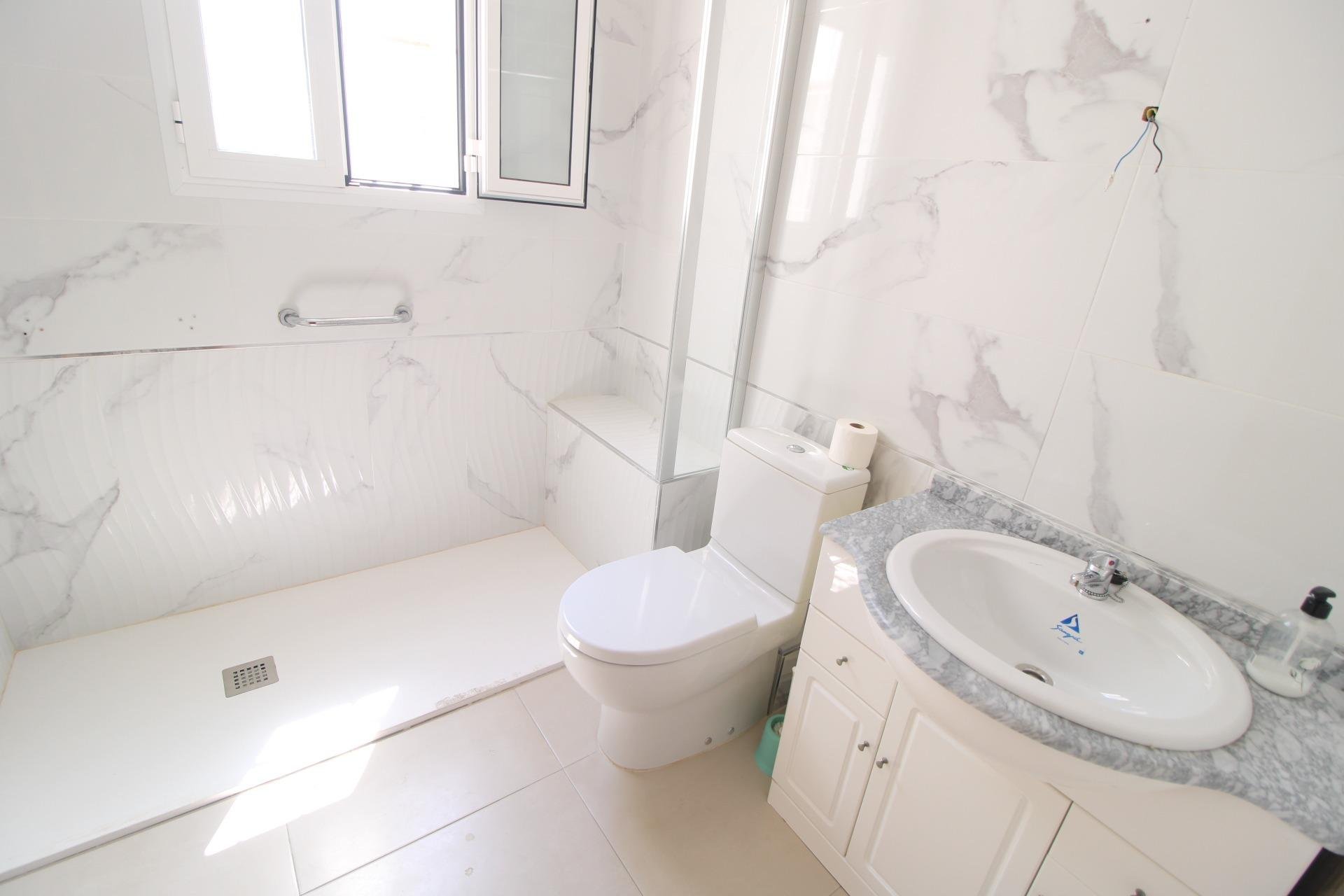 Квартира в Торревьеха, Аликанте, Испания 3 спальни, 138м2 №131581