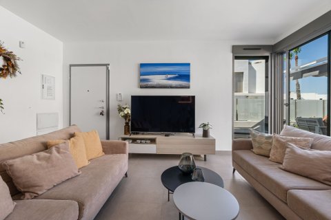 Huvila myytävänä Villamartin, Alicante, Espanja, 3 makuuhuonetta, 199 m2 No. 131582 - kuva 3