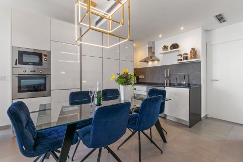 Huvila myytävänä Villamartin, Alicante, Espanja, 3 makuuhuonetta, 199 m2 No. 131582 - kuva 4