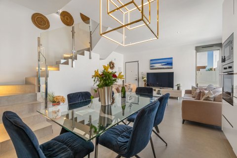 Huvila myytävänä Villamartin, Alicante, Espanja, 3 makuuhuonetta, 199 m2 No. 131582 - kuva 7