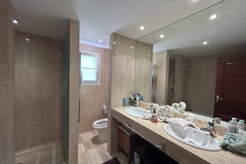 Huoneisto vuokrattavana Illetes (Ses), Mallorca, Espanja, 2 makuuhuonetta, 135 m2 No. 128245 - kuva 11