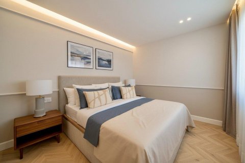 Продажа квартиры Мадрид, Испания 3 спальни, 154м2 №127234 - фото 16