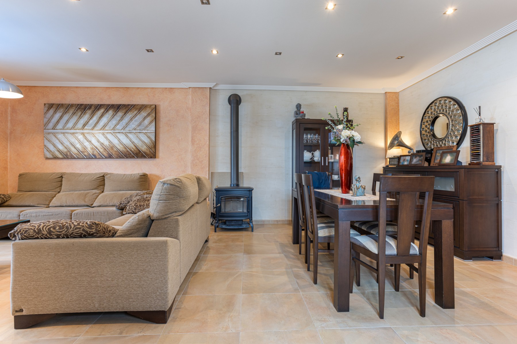 Huvila Los Montesinos, Alicante, Espanja 4 makuuhuonetta, 417 m2 No. 129349