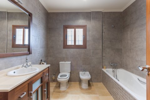 Продажа виллы Лос Монтесинос, Аликанте, Испания 4 спальни, 417м2 №129349 - фото 24