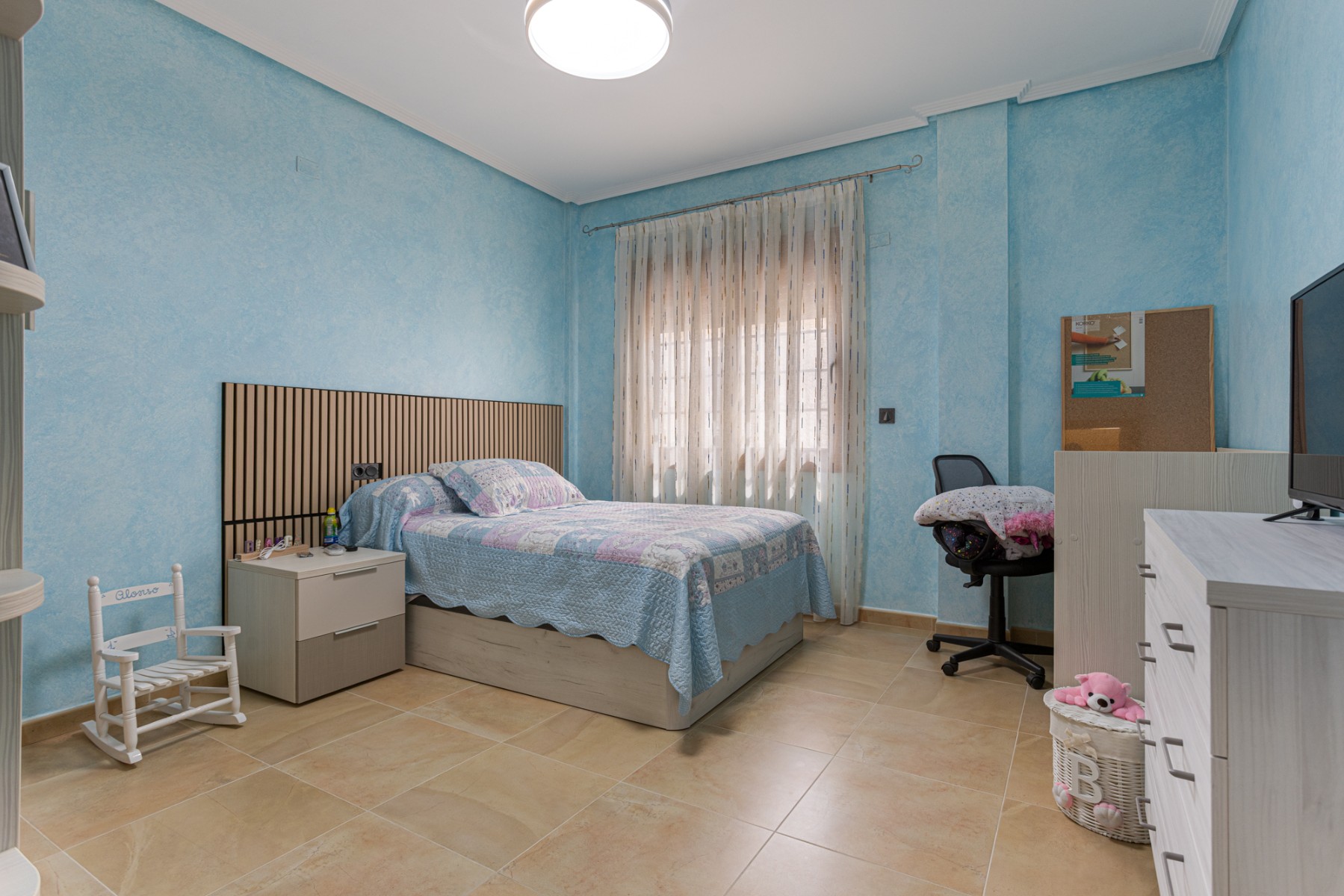 Huvila Los Montesinos, Alicante, Espanja 4 makuuhuonetta, 417 m2 No. 129349