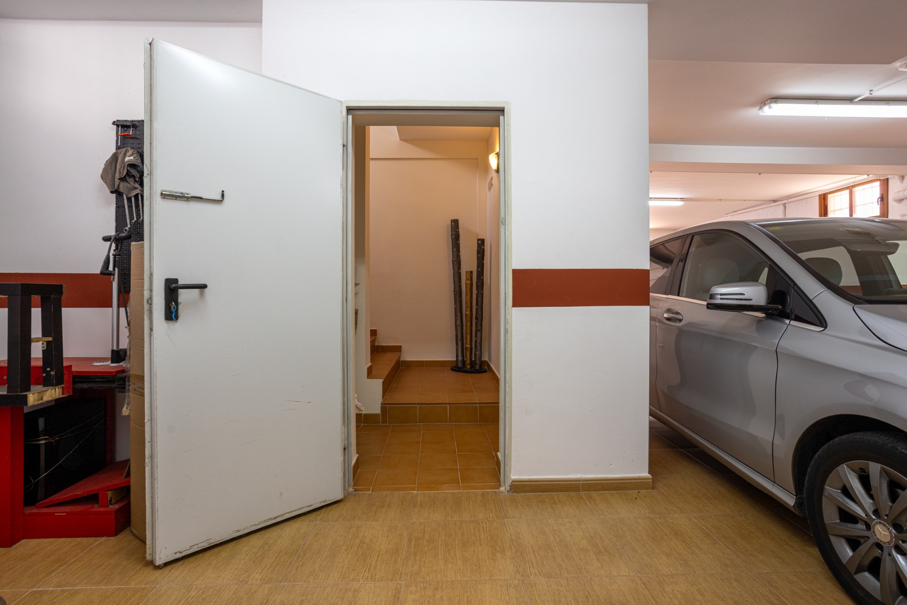 Huvila Los Montesinos, Alicante, Espanja 4 makuuhuonetta, 417 m2 No. 129349