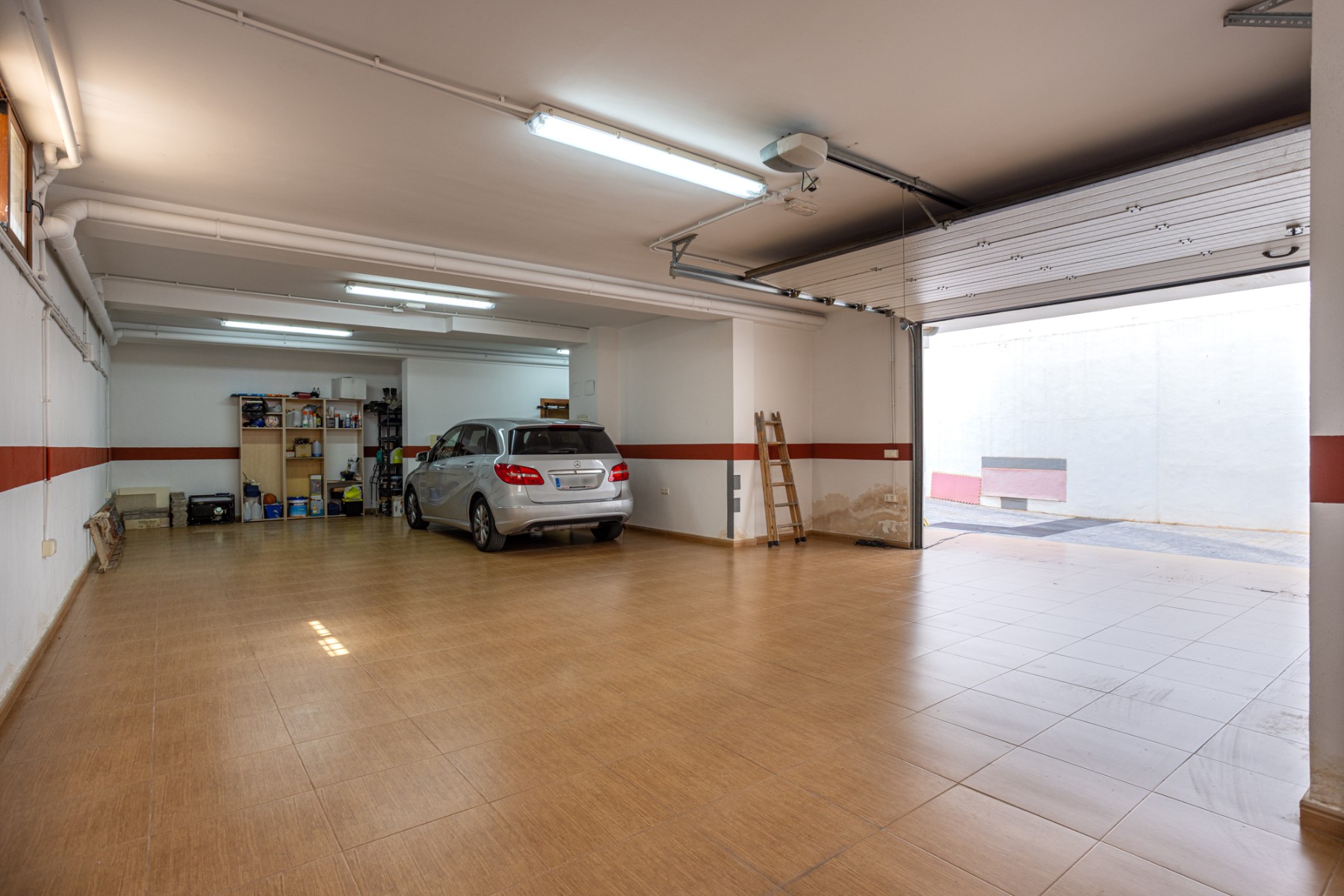 Huvila Los Montesinos, Alicante, Espanja 4 makuuhuonetta, 417 m2 No. 129349