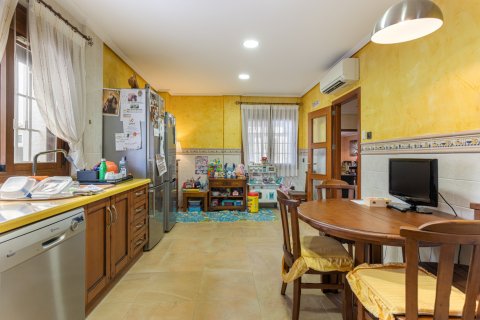 Продажа виллы Лос Монтесинос, Аликанте, Испания 4 спальни, 417м2 №129349 - фото 16