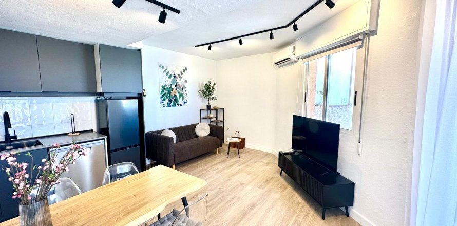 Apartament Torrevieja, Alicante, Hiszpania 2 sypialnie, 120 mkw. nr 129074