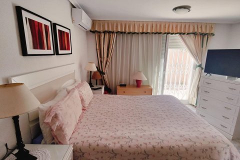 Villa in vendita Los Balcones, Alicante, Spagna 3 camere da letto, 256 mq. N° 129072 - foto 25