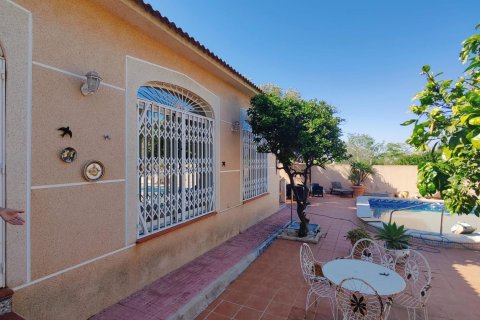 Villa in vendita Los Balcones, Alicante, Spagna 3 camere da letto, 256 mq. N° 129072 - foto 8