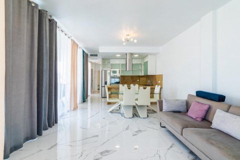 Продажа квартиры в Аликанте, Испания 2 спальни, 93м2 №123276 - фото 27