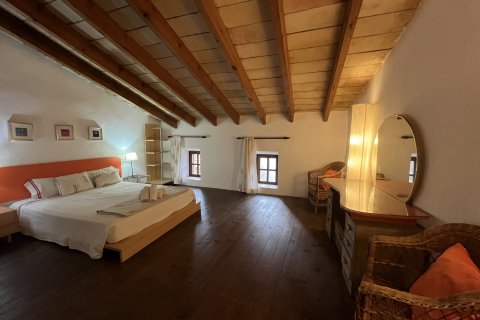 Townhouse for rent Pollenca, Mallorca, Spain 3 bedrooms, 344 sq.m. No. 128235 - photo 16