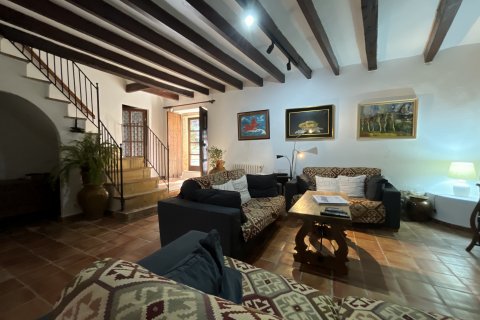 Townhouse for rent Pollenca, Mallorca, Spain 3 bedrooms, 344 sq.m. No. 128235 - photo 5