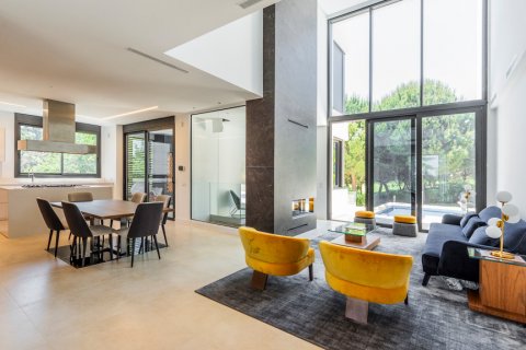 Villa zum Verkauf Madrid, Spanien 8 Schlafzimmer, 658 m2 Nr. 121971 - Foto 4