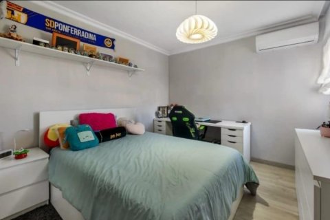 Townhouse for sale Torrevieja, Alicante, Spain 3 bedrooms, 111 sq.m. No. 131604 - photo 11