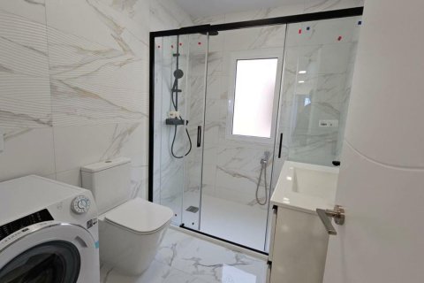 Appartamento in vendita Cabo Cervera-Playa la Mata, Alicante, Spagna 2 camere da letto, 86 mq. N° 131603 - foto 10