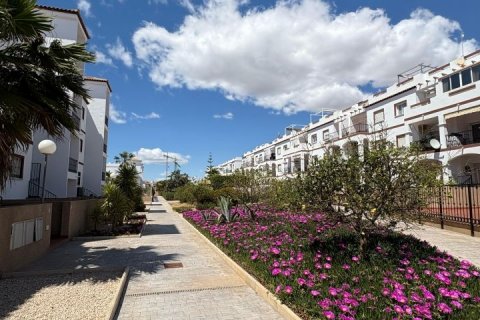 Apartment for sale Alicante, Spain 2 bedrooms, 65 sq.m. No. 131607 - photo 25