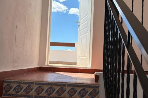 Apartment for sale Alicante, Spain 2 bedrooms, 65 sq.m. No. 131607 - photo 16
