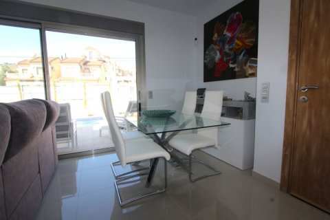 Villa en venta Urbanización Las Filipinas, Alicante, España 3 dormitorios,  No. 131605 - foto 7