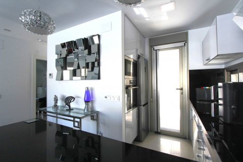 Villa en venta Urbanización Las Filipinas, Alicante, España 3 dormitorios,  No. 131605 - foto 11