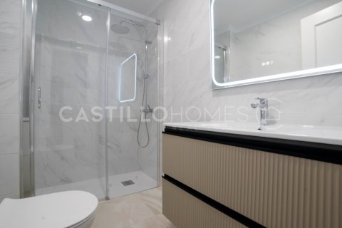 Wohnung zum Verkauf Torrevieja, Alicante, Spanien 2 Schlafzimmer, 75 m2 Nr. 125492 - Foto 8