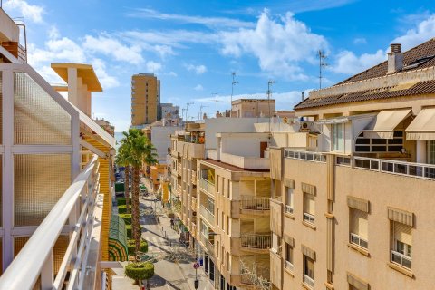 Dzīvoklis pārdošanā Torrevieja, Alicante, Spānijā 2 istabas, 110 m2 Nr. 125731 - attēls 1