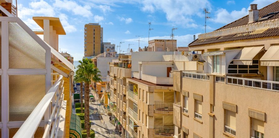 Dzīvoklis Torrevieja, Alicante, Spānijā 2 istabas, 110 m2 Nr. 125731