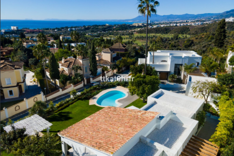 Villa pārdošanā El Rosario, Malaga, Spānijā 3 istabas, 254 m2 Nr. 130688 - attēls 4