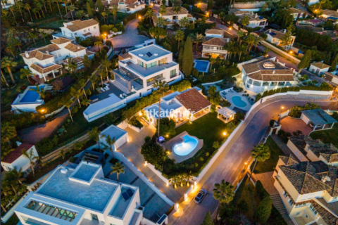Villa pārdošanā El Rosario, Malaga, Spānijā 3 istabas, 254 m2 Nr. 130688 - attēls 3