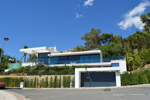 Villa pārdošanā Marbella, Malaga, Spānijā 5 istabas, 340 m2 Nr. 130685 - attēls 1