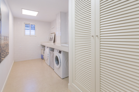 Villa en venta Cortes (San Pedro De Alcantara), Málaga, España 4 dormitorios, 443 m2 No. 130686 - foto 25