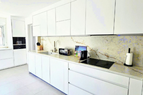 Villa pārdošanā Cortes (San Pedro De Alcantara), Malaga, Spānijā 6 istabas, 442 m2 Nr. 130682 - attēls 11