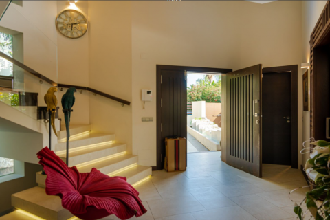 Villa pārdošanā Nueva Andalucia, Malaga, Spānijā 5 istabas, 398 m2 Nr. 130683 - attēls 18
