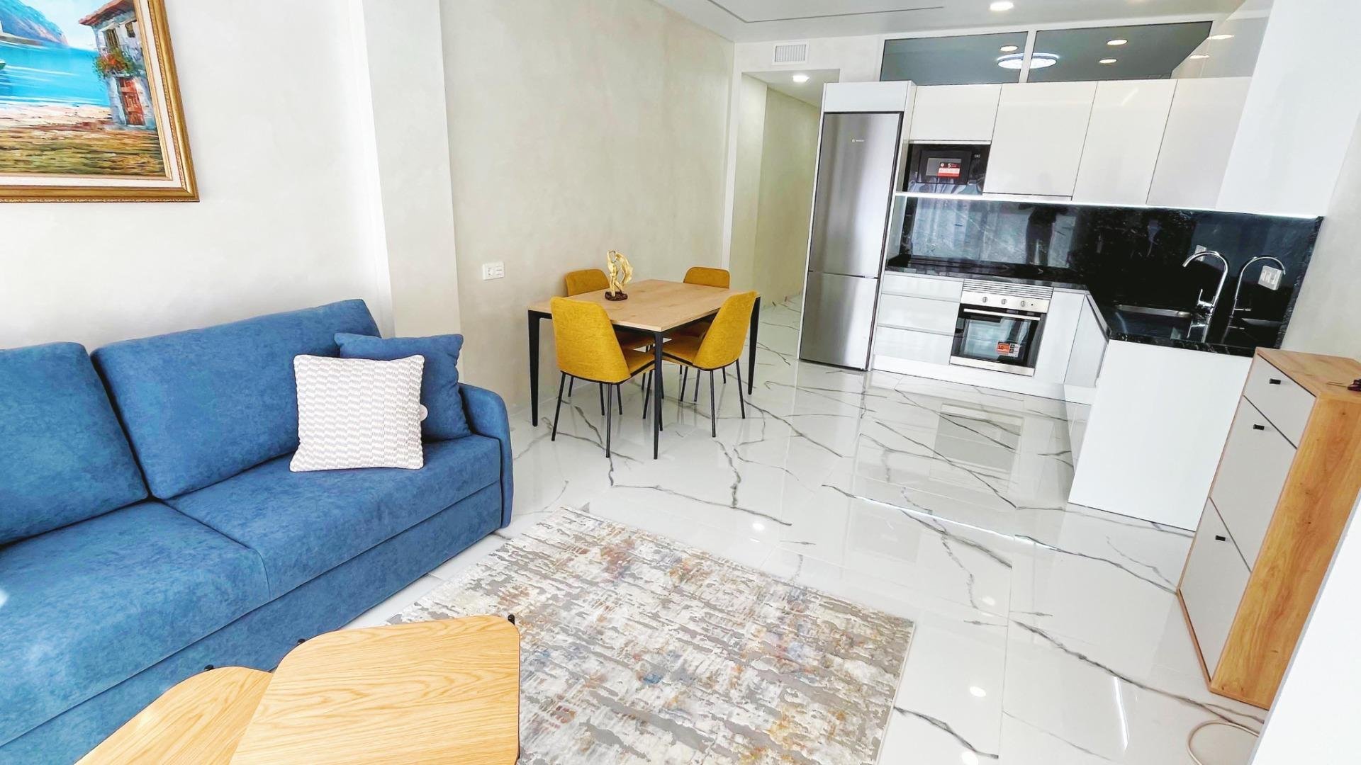 Appartamento a Torrevieja, Alicante, Spagna 2 camere da letto, 90 mq. N° 125401