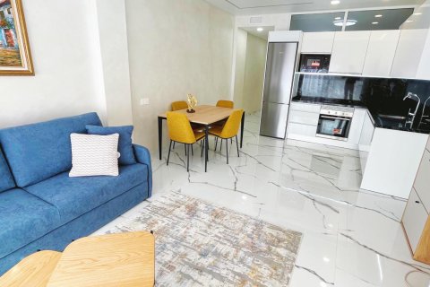Apartment for sale Torrevieja, Alicante, Spain 2 bedrooms, 90 sq.m. No. 125401 - photo 6