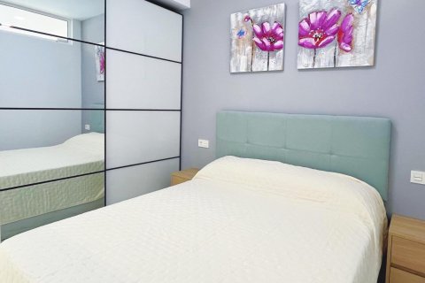 Apartment for sale Torrevieja, Alicante, Spain 2 bedrooms, 90 sq.m. No. 125401 - photo 9