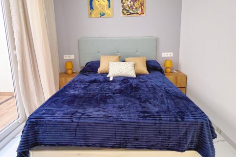 Apartment for sale Torrevieja, Alicante, Spain 2 bedrooms, 90 sq.m. No. 125401 - photo 3