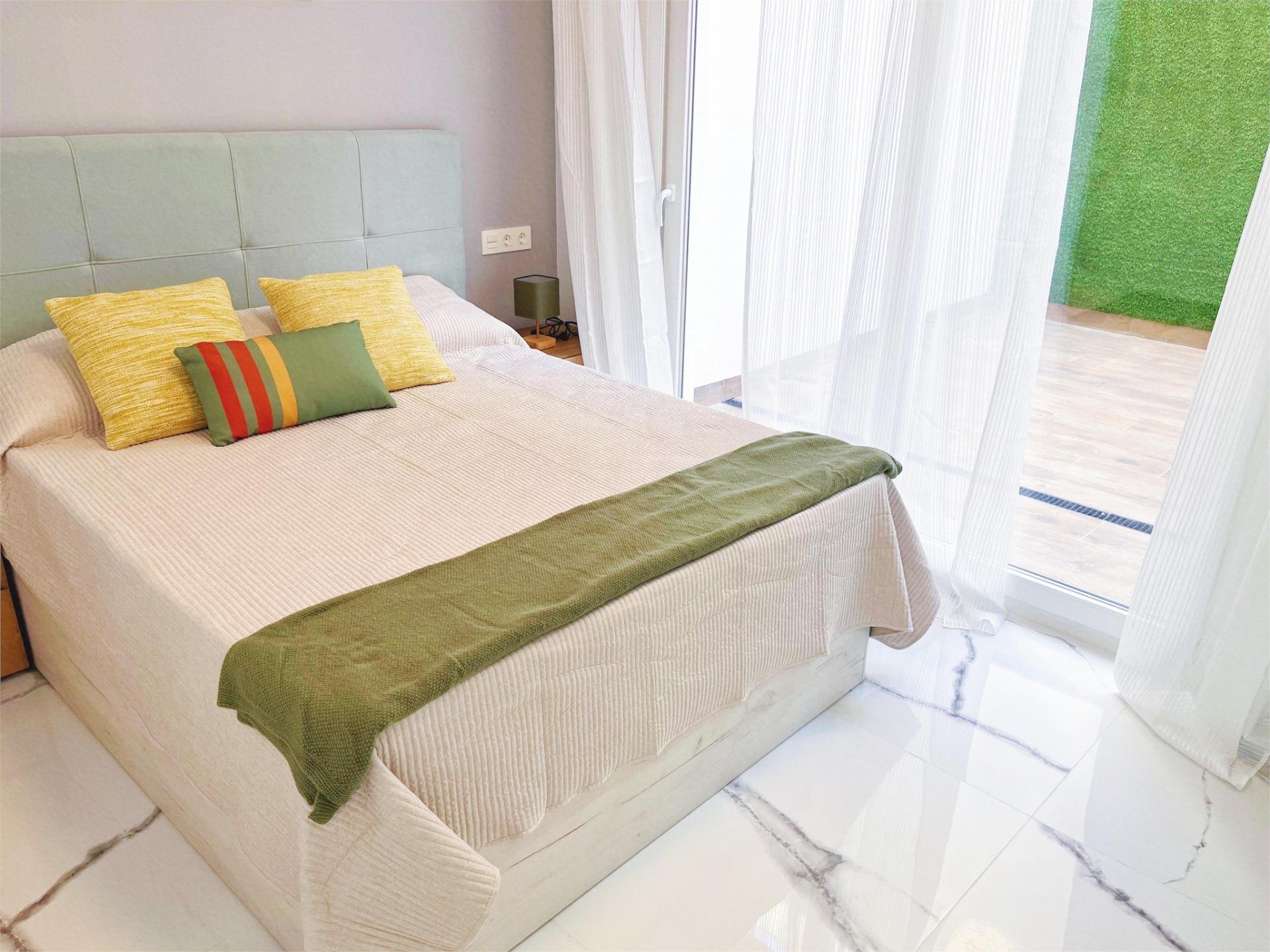 Apartament w Torrevieja, Alicante, Hiszpania 2 sypialnie, 90 mkw. nr 125399
