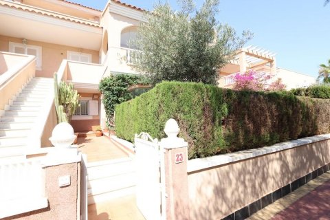 Bungalow à vendre Alicante, Espagne, 2 chambres, 80 m2 No. 129617 - photo 2
