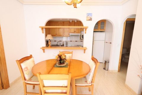 Bungalow à vendre Alicante, Espagne, 2 chambres, 80 m2 No. 129617 - photo 8