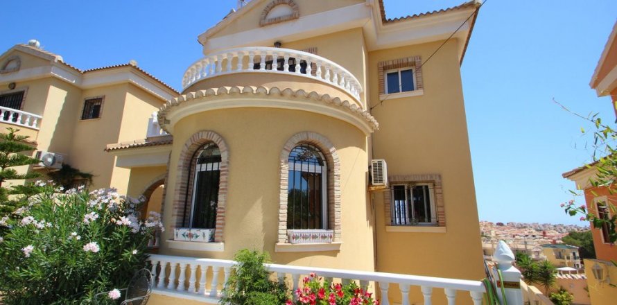 Villa Alicante, Spanien 4 Schlafzimmer, 160 m2 Nr. 126971