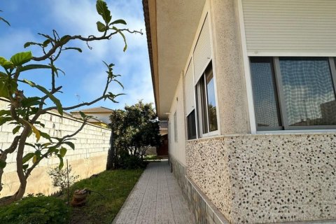 Продажа виллы Лос-Алькасарес, Мурсия, Испания 3 спальни, 200м2 №129061 - фото 29