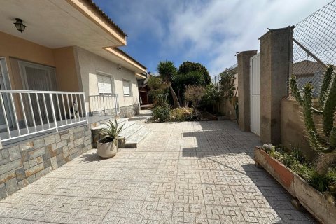 Продажа виллы Лос-Алькасарес, Мурсия, Испания 3 спальни, 200м2 №129061 - фото 28