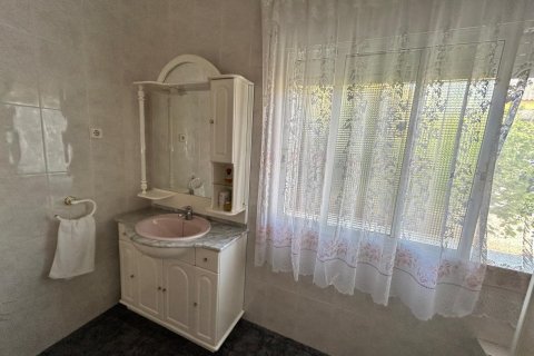 Продажа виллы Лос-Алькасарес, Мурсия, Испания 3 спальни, 200м2 №129061 - фото 19