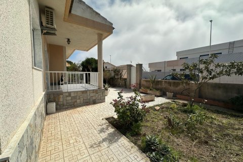 Продажа виллы Лос-Алькасарес, Мурсия, Испания 3 спальни, 200м2 №129061 - фото 30