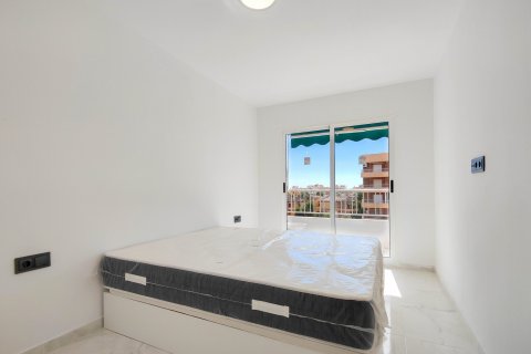 Apartment for sale Torrevieja, Alicante, Spain 2 bedrooms, 70 sq.m. No. 131902 - photo 26