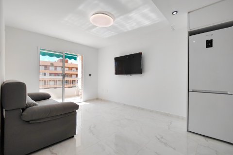 Apartment for sale Torrevieja, Alicante, Spain 2 bedrooms, 70 sq.m. No. 131902 - photo 11