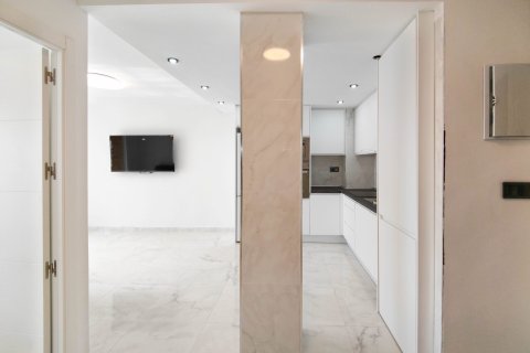 Apartment for sale Torrevieja, Alicante, Spain 2 bedrooms, 70 sq.m. No. 131902 - photo 6